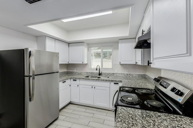 1442 E Polk Street Apt F, Phoenix, AZ 85006