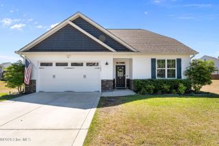 193 Sandy Springs Road, Aberdeen, NC 28315