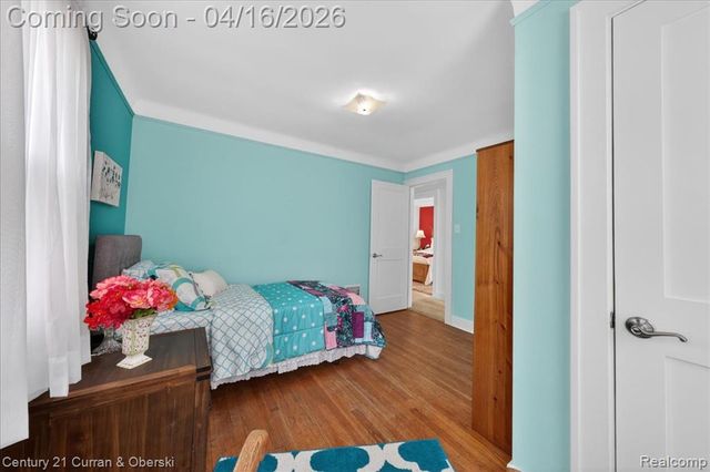 649 Phillips Avenue, Clawson, MI 48017