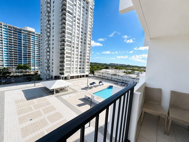 2780 NE 183rd Street 710, Aventura, FL 33160