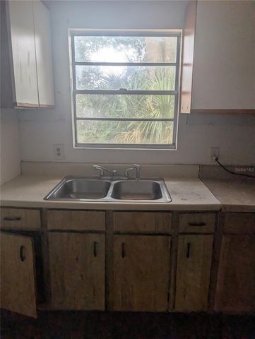 25007 NW 6TH AVENUE, Newberry, FL 32669