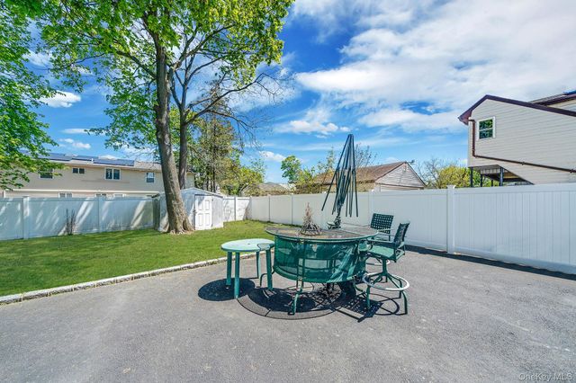 1169 Little East Neck Road, West Babylon, NY 11704