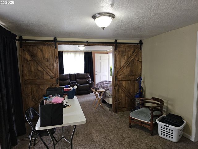 302 YEW St, Kelso, WA 98626