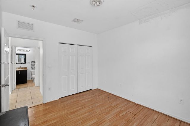 761 SE 2nd St, Homestead, FL 33030