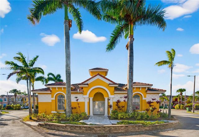 761 SE 2nd St, Homestead, FL 33030