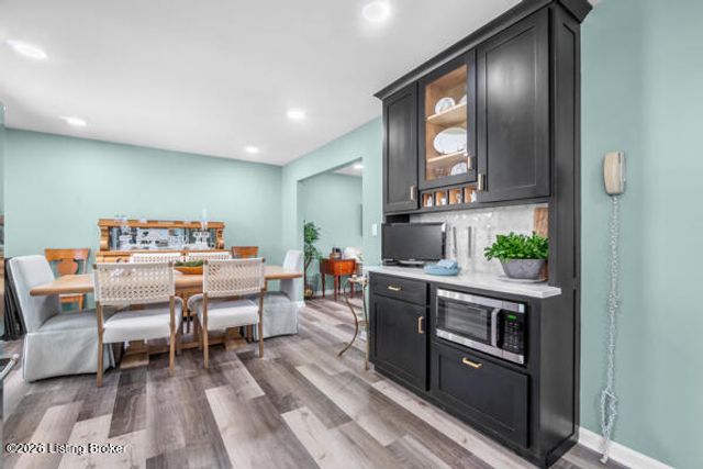 7402 Smyrna Rd, Louisville, KY 40228