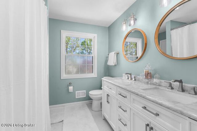 7402 Smyrna Rd, Louisville, KY 40228