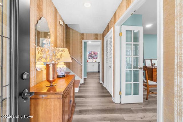 7402 Smyrna Rd, Louisville, KY 40228