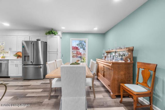 7402 Smyrna Rd, Louisville, KY 40228