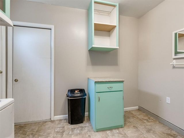 2313 Sandra Drive, Midwest City, OK 73110