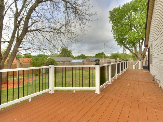 2313 Sandra Drive, Midwest City, OK 73110