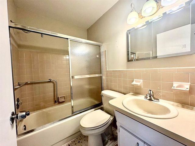 2295 BELGIAN LANE 7, Clearwater, FL 33763