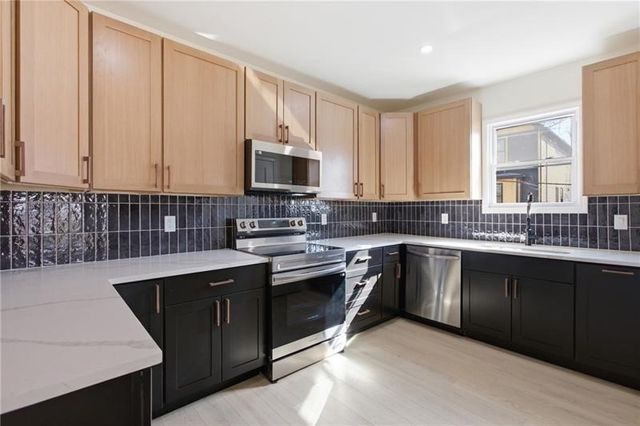 45 Cushman St, Mt Washington, PA 15211