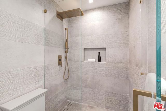 300 N Swall Drive 408, Beverly Hills, CA 90211