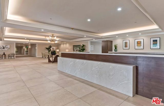 300 N Swall Drive 408, Beverly Hills, CA 90211