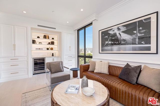 300 N Swall Drive 408, Beverly Hills, CA 90211