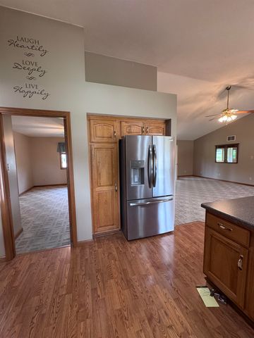 331 Lincoln Park, Warsaw, IN 46582