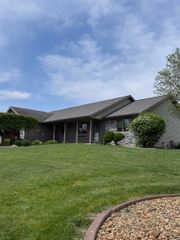 331 Lincoln Park, Warsaw, IN 46582