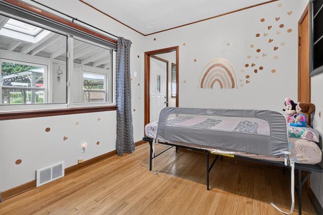 104 E Third AVENUE, Elkhorn, WI 53121