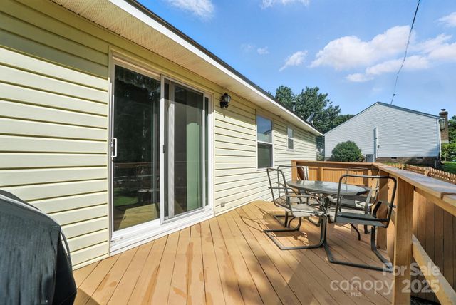 8529 Indian Summer Trail, Harrisburg, NC 28075