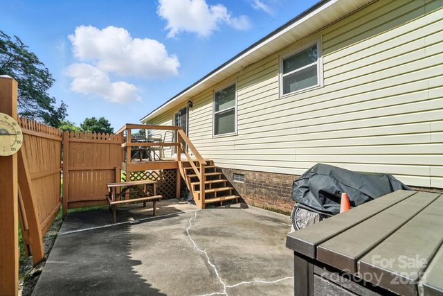 8529 Indian Summer Trail, Harrisburg, NC 28075