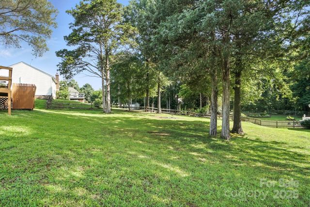 8529 Indian Summer Trail, Harrisburg, NC 28075