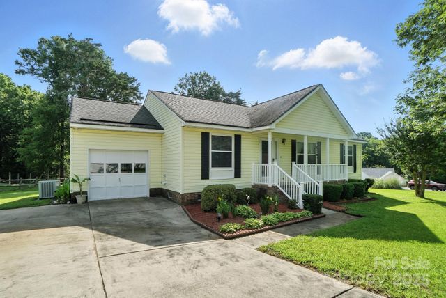 8529 Indian Summer Trail, Harrisburg, NC 28075