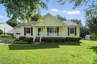 8529 Indian Summer Trail, Harrisburg, NC 28075