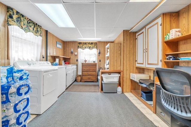 812 Knollwood DR, Troutville, VA 24175