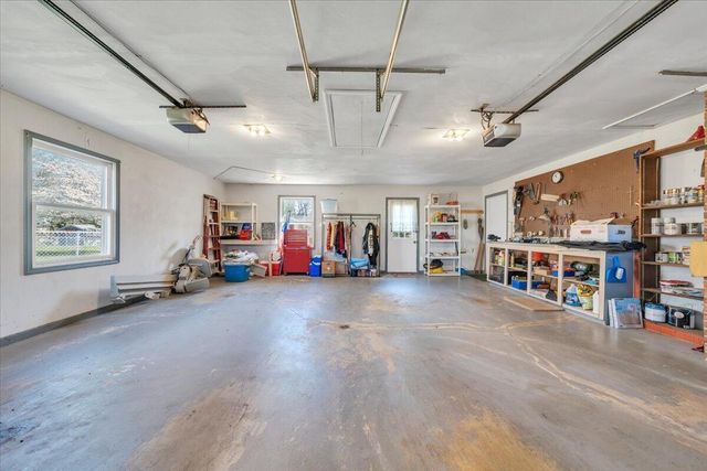 812 Knollwood DR, Troutville, VA 24175