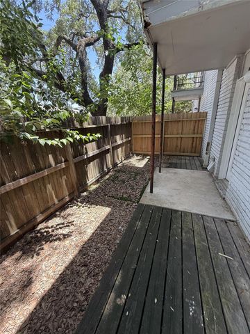 3300 Yorktown Street 3, Houston, TX 77056