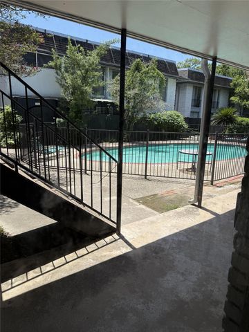 3300 Yorktown Street 3, Houston, TX 77056