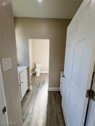 38 Belmont Avenue, Niles, OH 44446