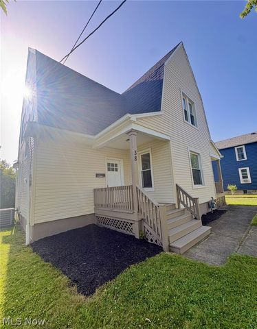 38 Belmont Avenue, Niles, OH 44446