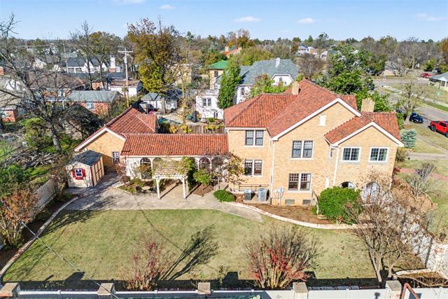 1928 N Broadway Avenue, Shawnee, OK 74804