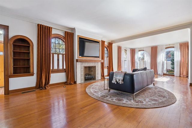 1928 N Broadway Avenue, Shawnee, OK 74804