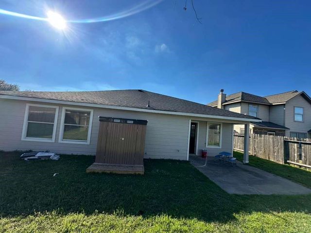5718 Straight Way, Houston, TX 77339