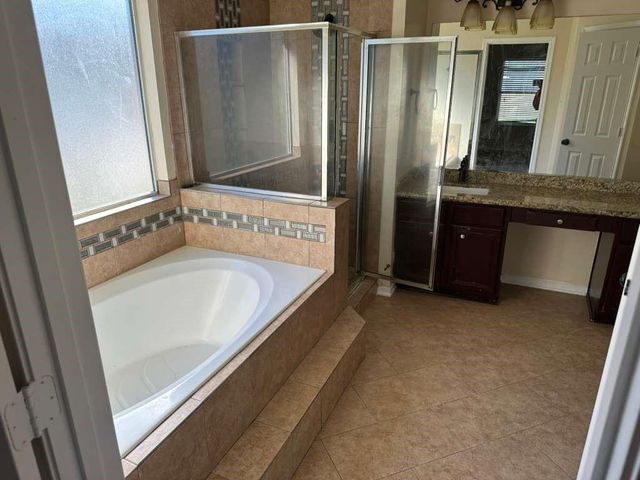 5718 Straight Way, Houston, TX 77339