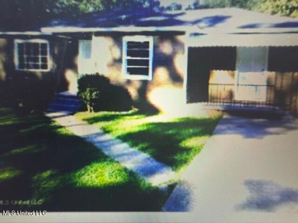 2931 Barwood Drive, Jackson, MS 39212