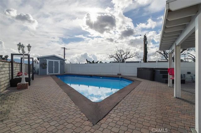 28190 Hot Springs, Canyon Country, CA 91351