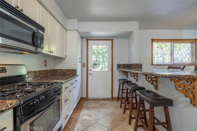 28190 Hot Springs, Canyon Country, CA 91351