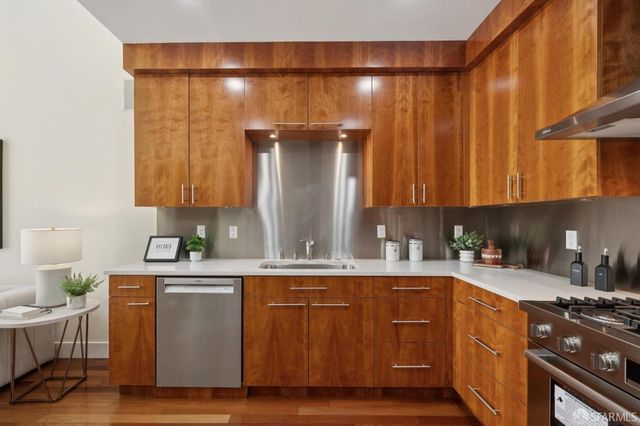 373 6th Avenue, San Francisco, CA 94118