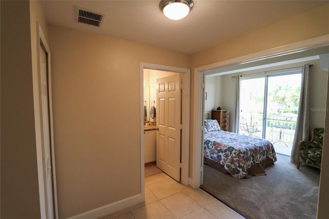 447 BAHIA BEACH BOULEVARD, Ruskin, FL 33570