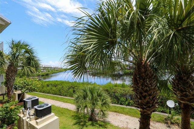 447 BAHIA BEACH BOULEVARD, Ruskin, FL 33570