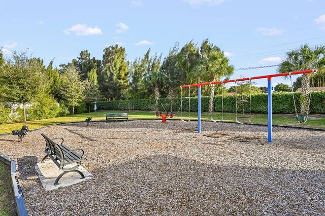 1624 Lindley Street, West Palm Beach, FL 33407