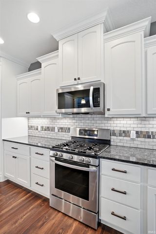 2906 Leon Cove, Fort Wayne, IN 46845