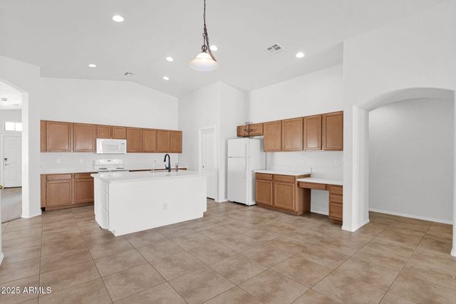 10628 E Lupine Lane, Florence, AZ 85132