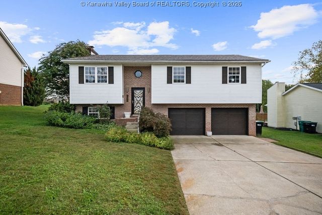 120 Sterling Drive, Hurricane, WV 25526