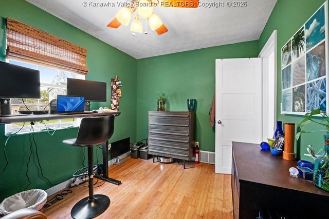 120 Sterling Drive, Hurricane, WV 25526