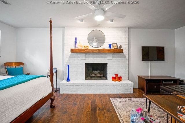 120 Sterling Drive, Hurricane, WV 25526